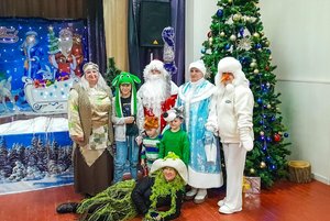 Спектакль «Новогодние чудеса, или Баба-яга против!»