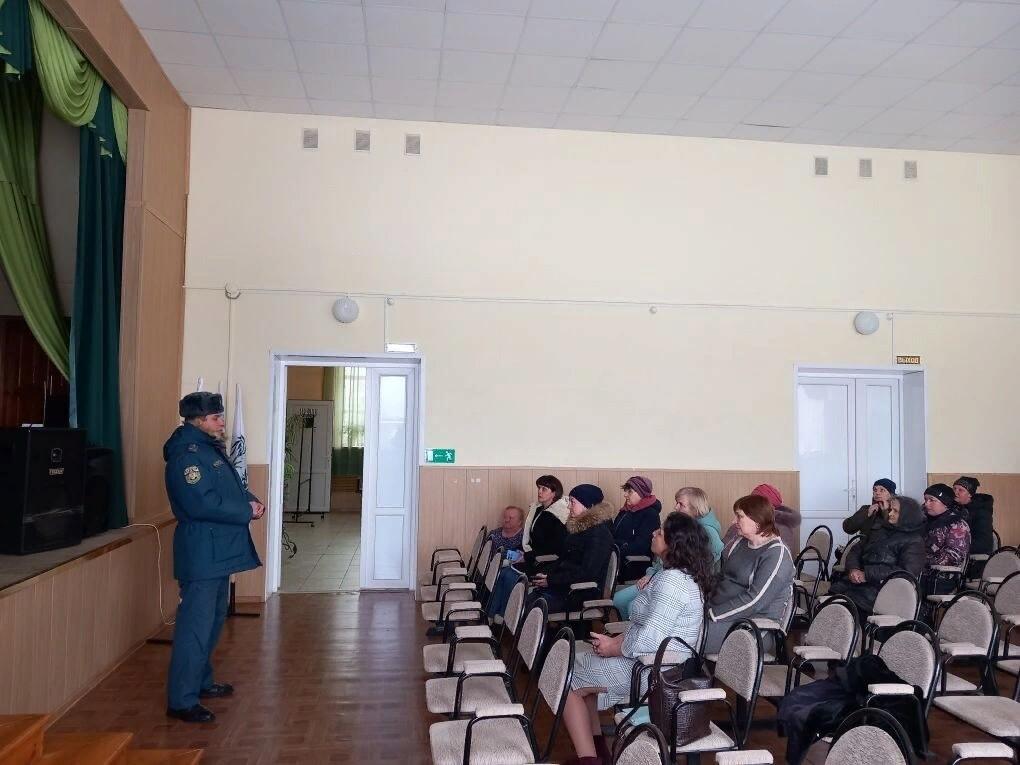 Встреча в социальной гостиной «Уроки жизни» «Терроризм»