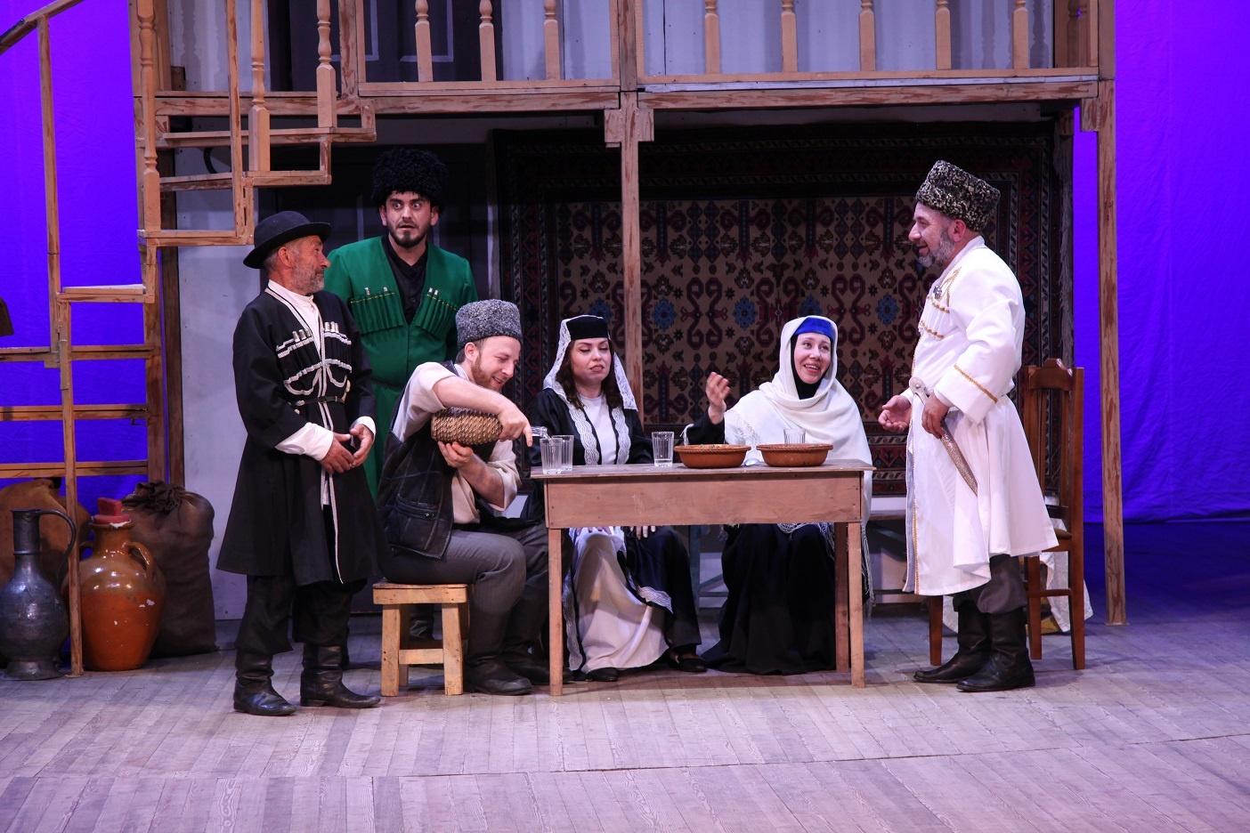 Прямой эфир «А. Мирзакеримов читает Булата Акуджаву»