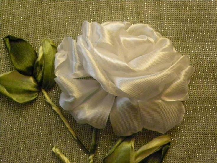 Мастер-класс «Цветы из шелка»