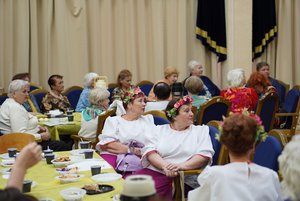 Новогодняя развлекательная программа «Новогодний огонёк»