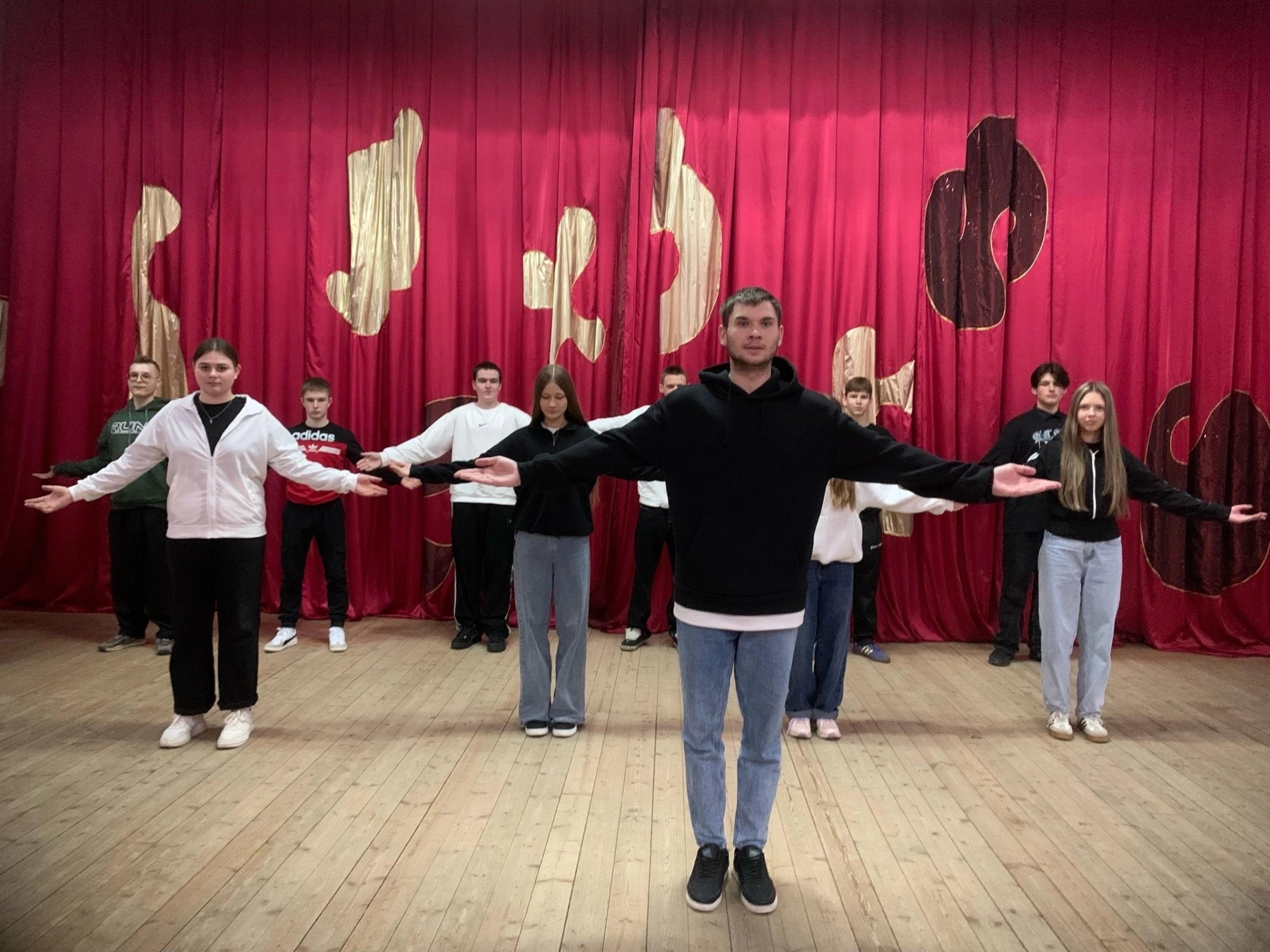 Мастер-класс по хореографическому искусству «Сибирские узоры»