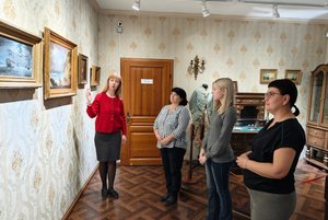 Выставка одной картины «У костра. Полнолуние»