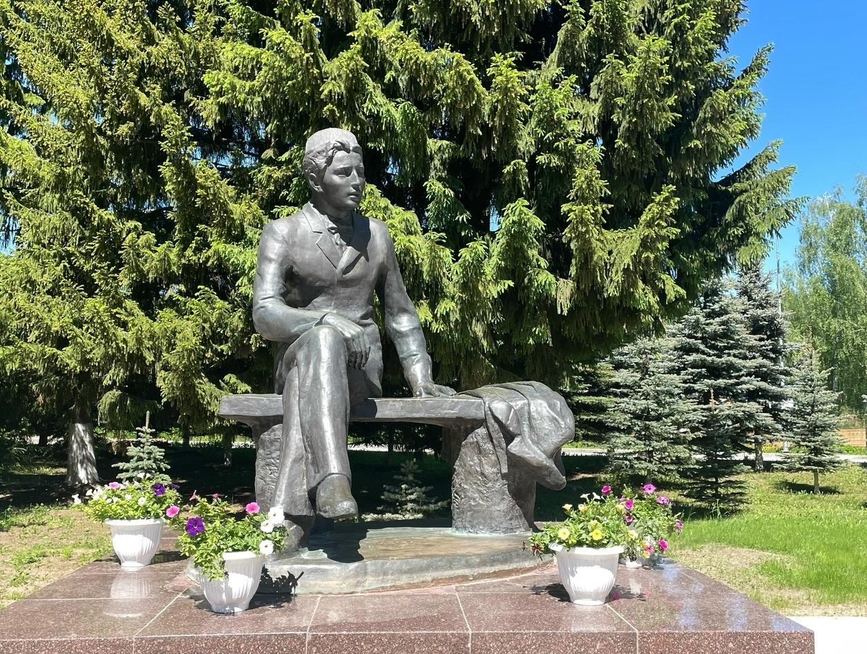 Литературная гостиная «Великий сын татарского народа»