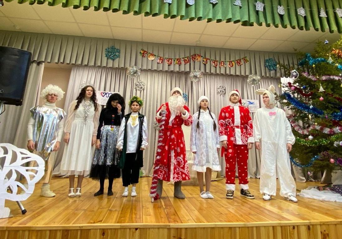 Театрализованная программа «Время верить в чудеса»