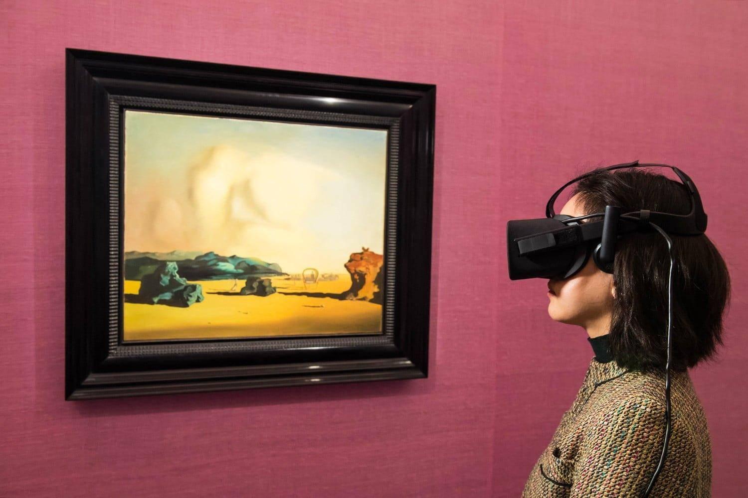 Программа «VR-очки: погружение в другие миры»