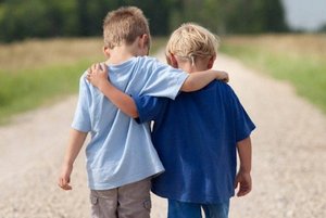 Серия игр «Рядом с друзьями»