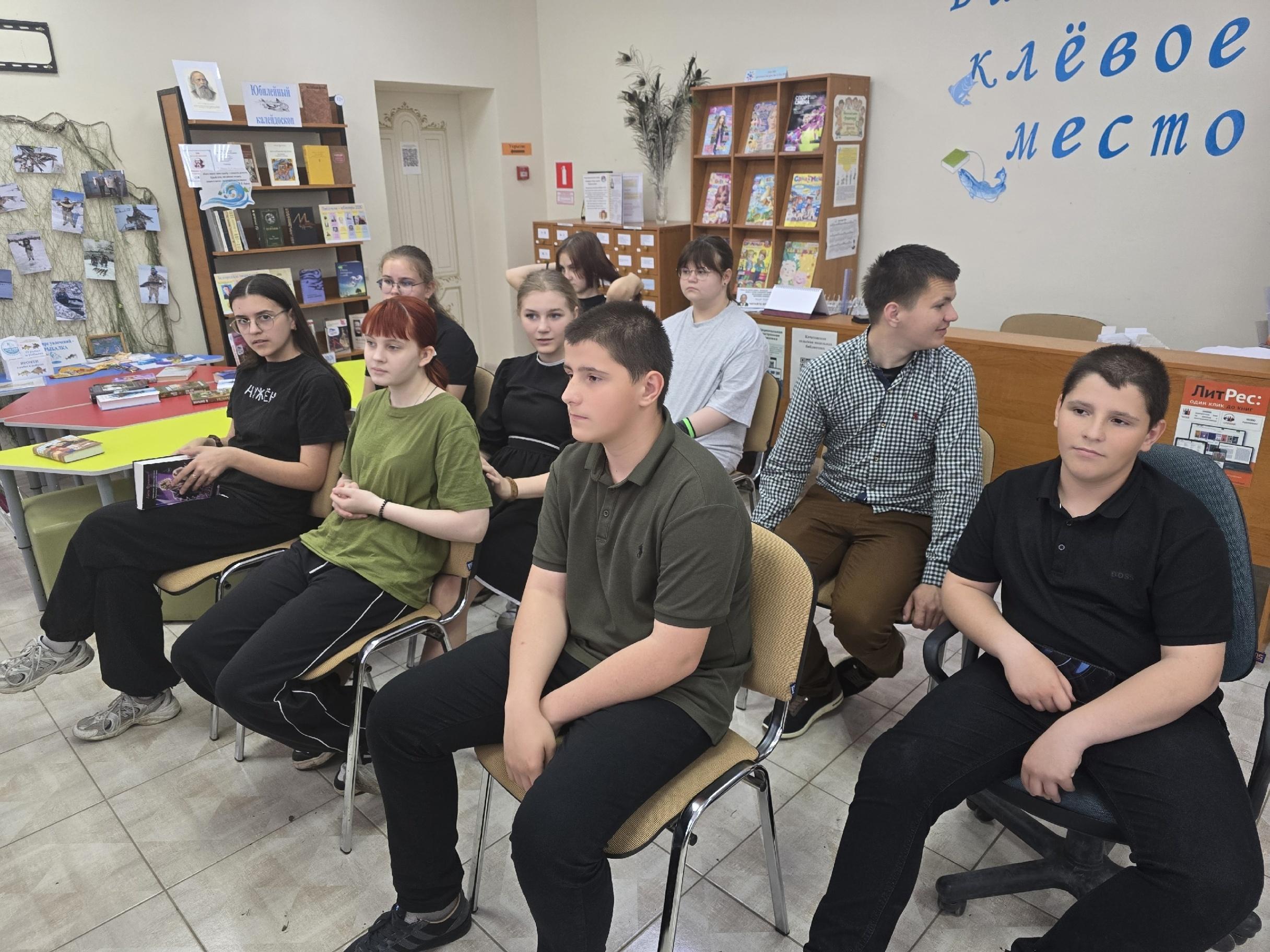 Познавательный час «Пройдемся по старому Белгороду»