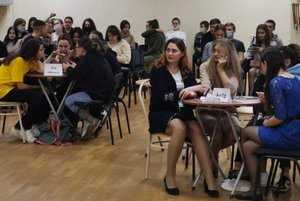 Информационно-познавательная программа «А ну-ка, девушки!»