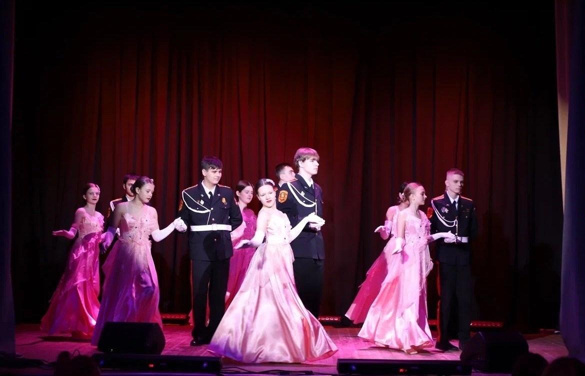 Концертная программа «Кадетский бал: традиции чести и благородства»