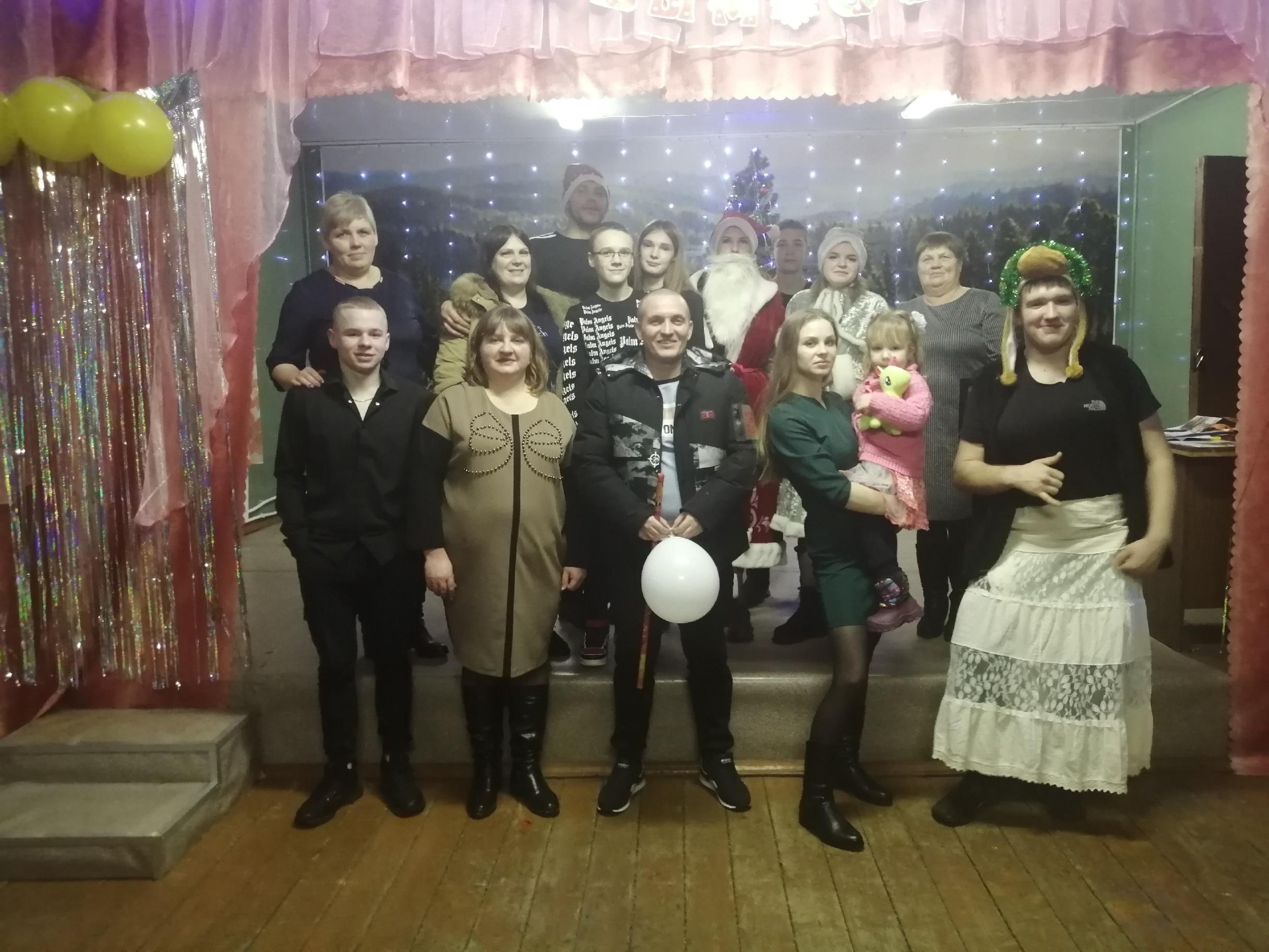 Детская игровая программа «Давайте верить в чудеса»