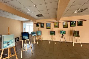 Выставка картин Настоятеля храма отца Силуана