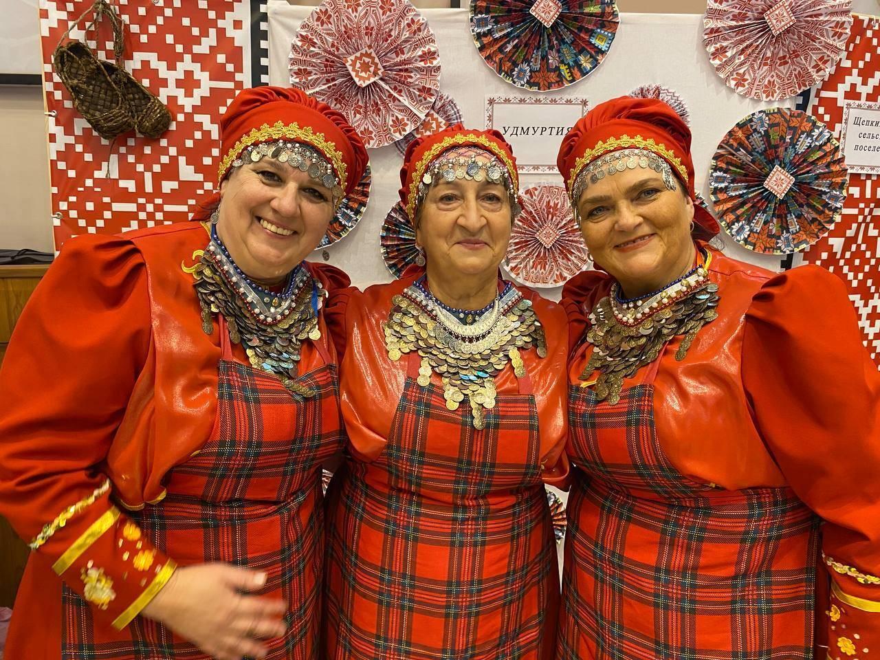 Познавательный час «Родной земли многоголосье»