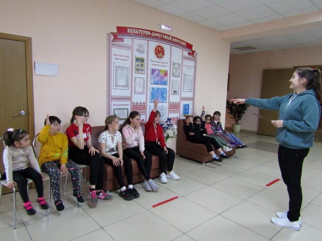 Познавательная программа «У здоровья есть враги, с ними дружбы не води!»