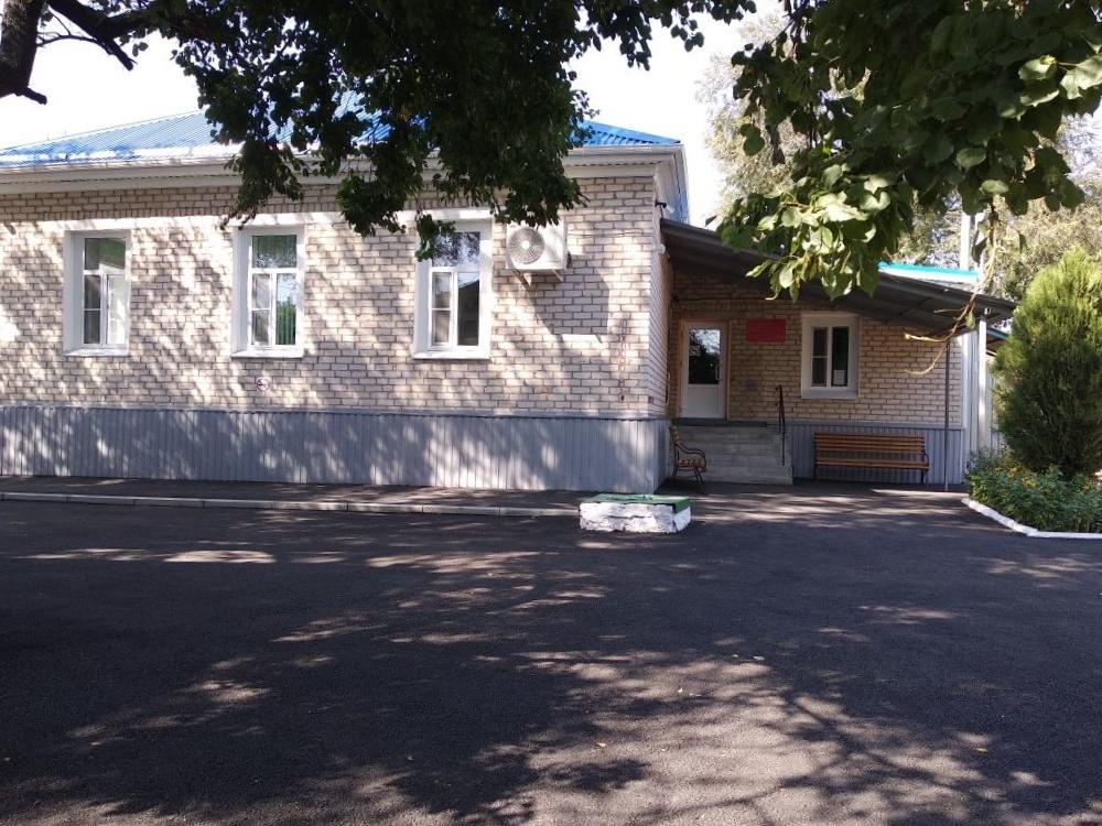 Светлоградская детская художественная школа