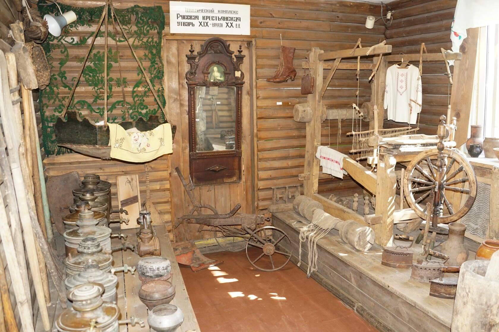 Выставка «Старинная вышивка на рушниках»