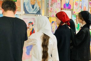 Информационная выставка «Крепкая семья-залог процветания общества»