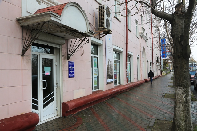 Выставочное пространство Приморской картинной галереи