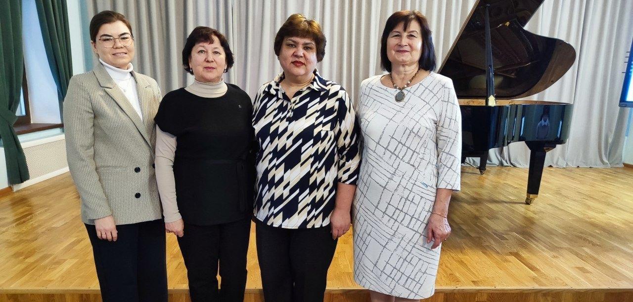 Доклад «В помощь преподавателю по теории и истории музыки»