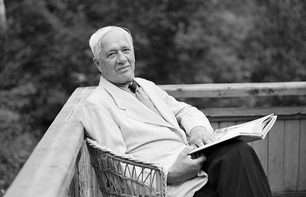 Литературный час «У меня зазвонил телефон...»