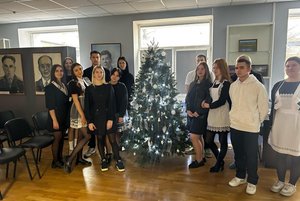 Программа «Традиции празднования Нового года: от эпохи Петра Великого до современности»