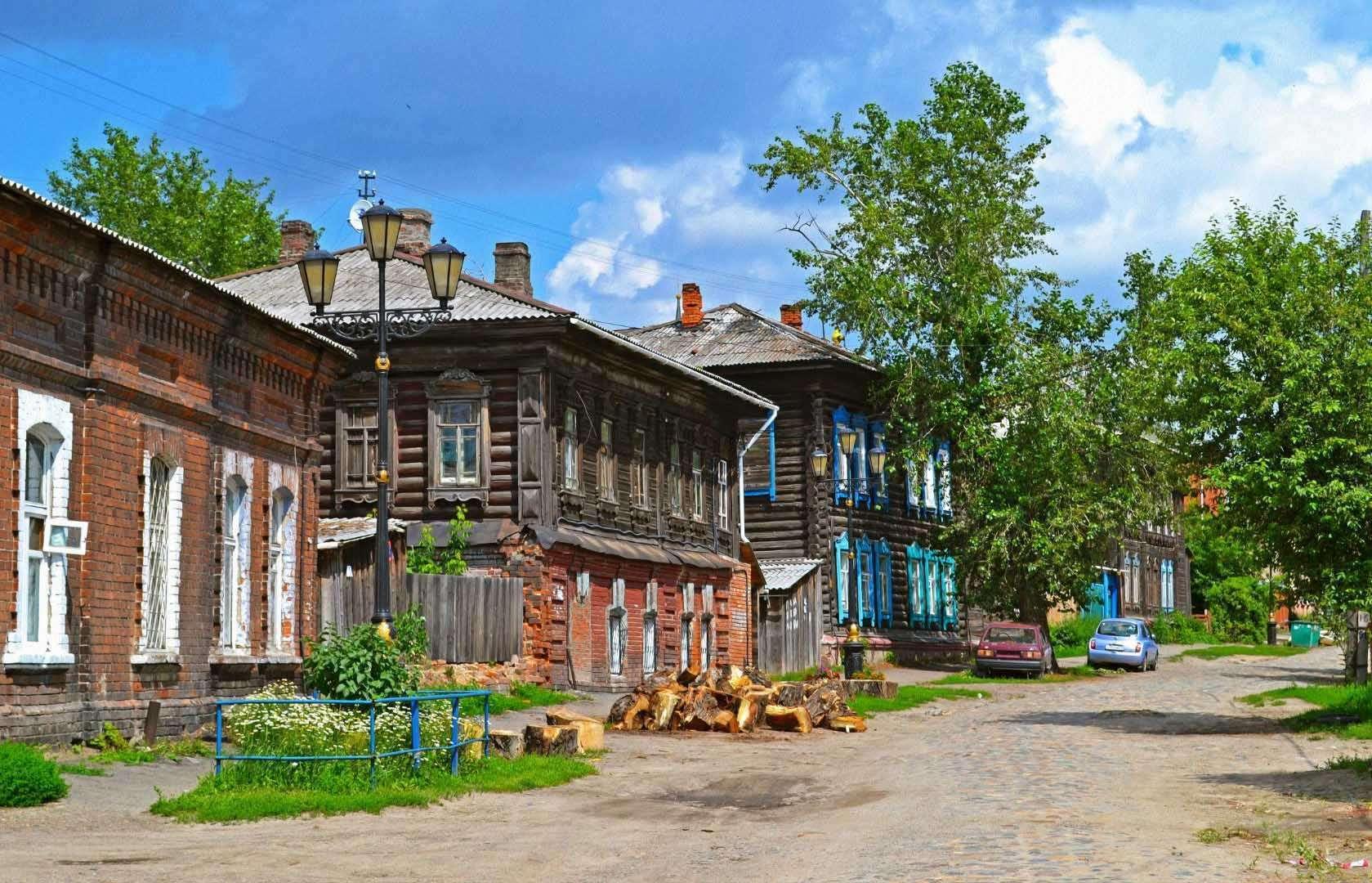 Старинные улицы Томска. Томск улочки. Томск улица Бакунина вид сверху. Улица Достоевского Томск.