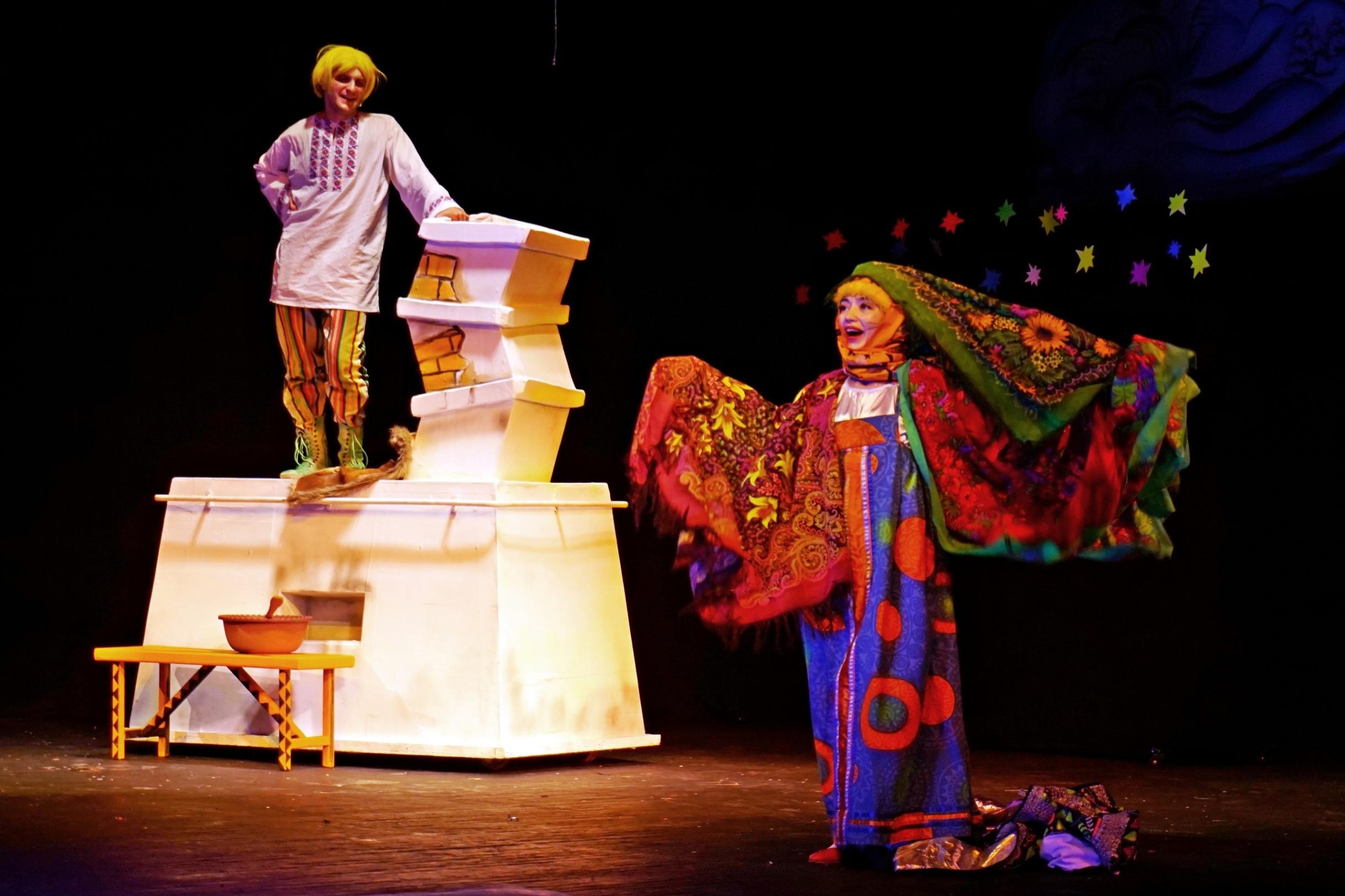 Спектакль «Приключения Емели, или По щучьему велению»