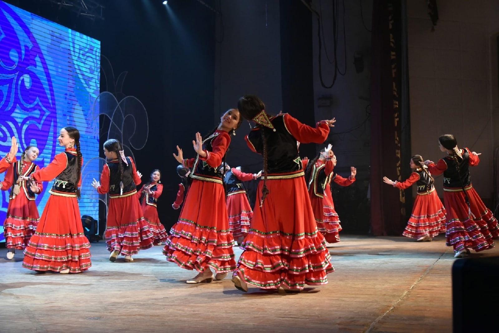 Мастер-класс по игре на музыкальных инструментах