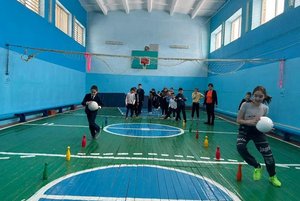 Развлекательно-познавательная программа: « В кругу друзей» Десятилетие детства