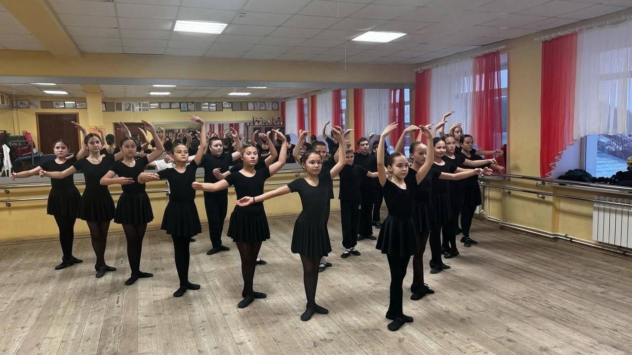 Мастер-класс «Классический танец у станка»