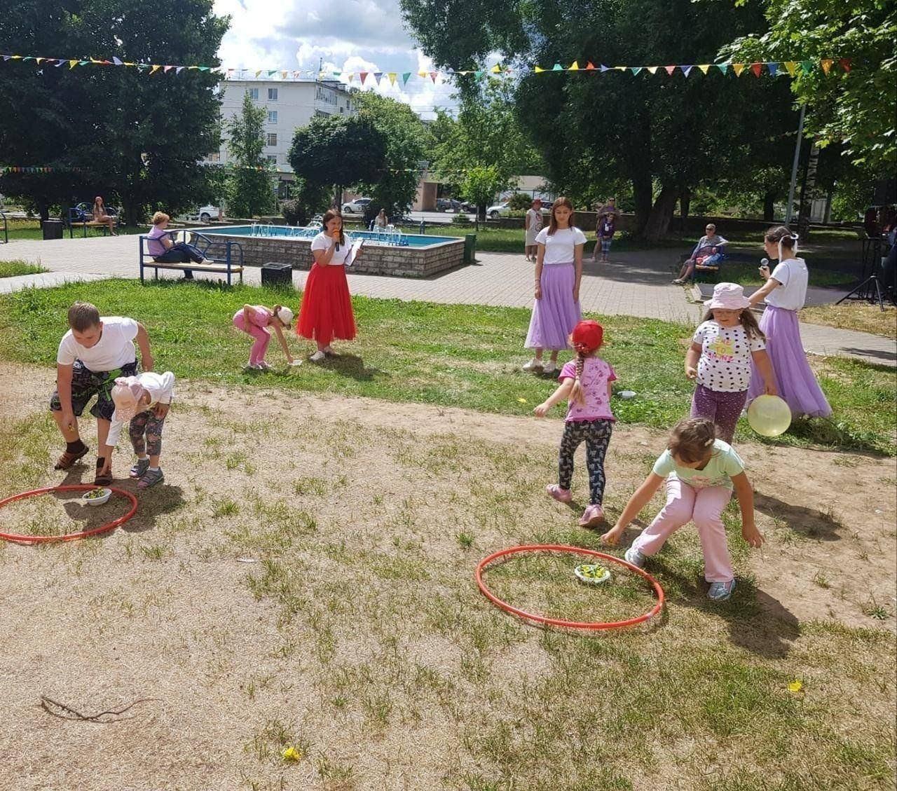 Конкурсная программа «Ура! Зажигает детвора!»