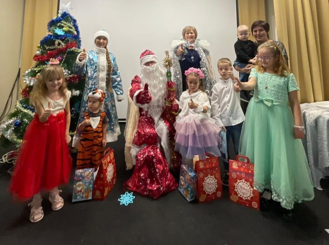 «Елка чудес». Новогодний праздник для детей