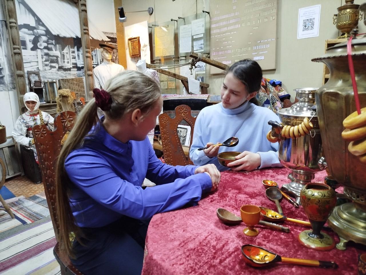 Интеллектуальная игра «Традиции и обычаи моей страны»