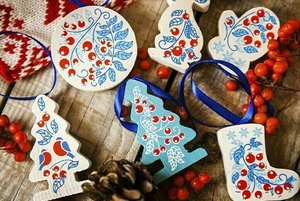 Мастер-класс «Елочные игрушки по мотивам народных промыслов»
