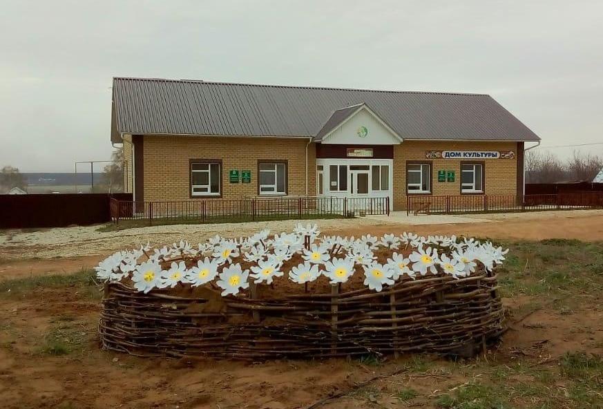 Сокольский сельский клуб