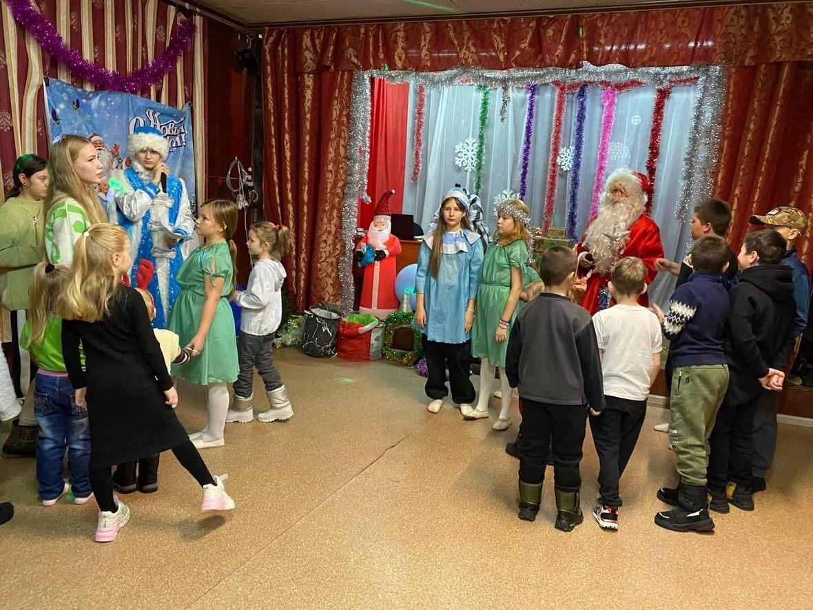 «Как у нашей ёлочки»