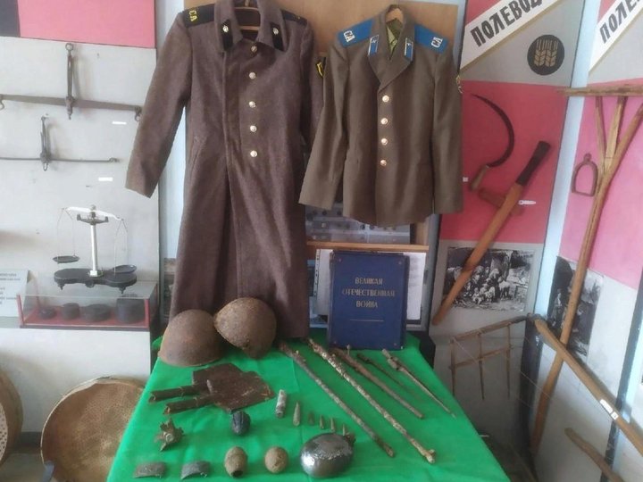 Выставка амуниции солдат Великой Отечественной войны