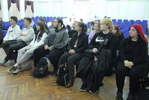 «Мир против жестокости»–беседа среди молодежи.