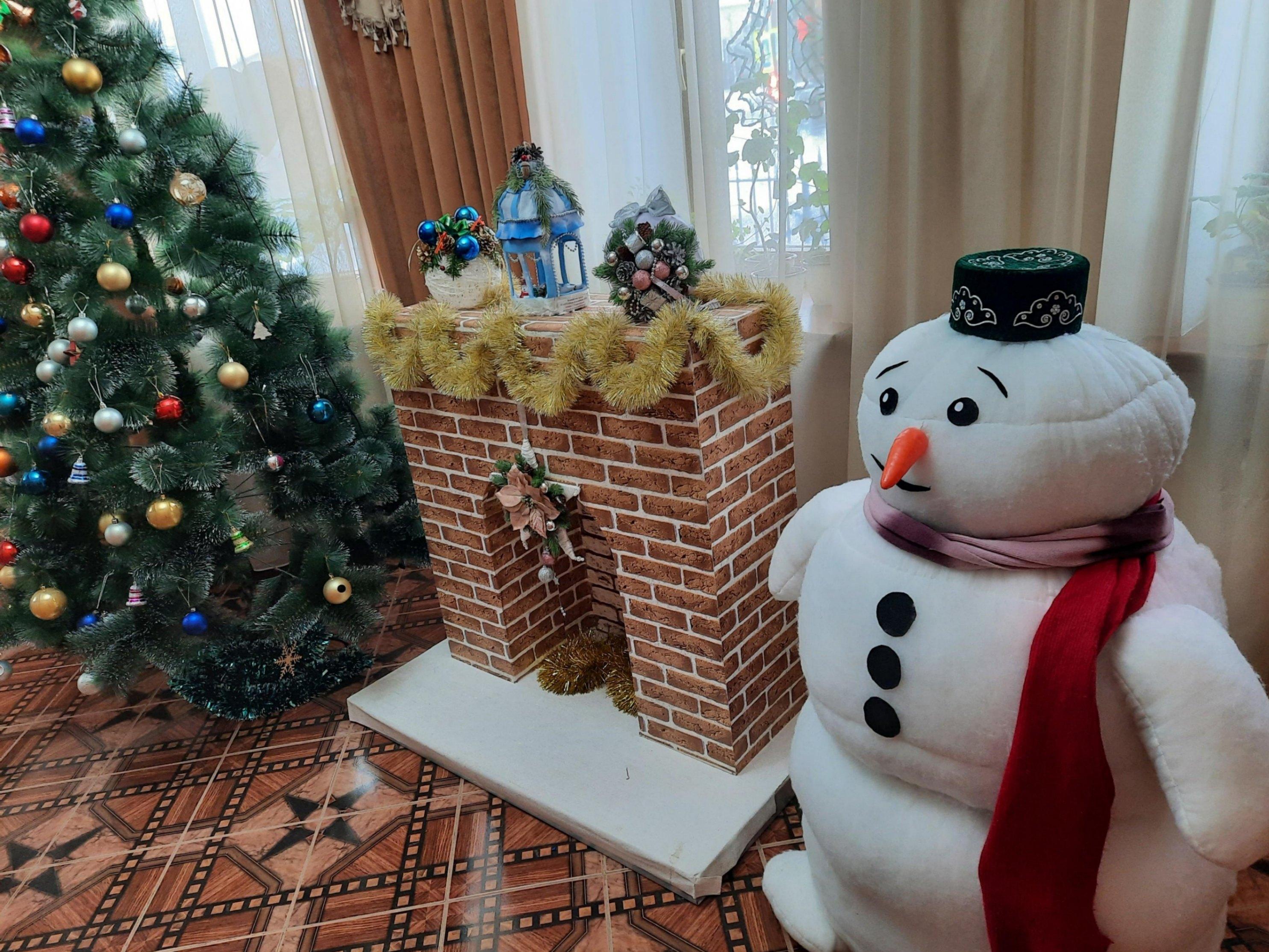 Новогодняя фотозона «У ёлки новогодней…»