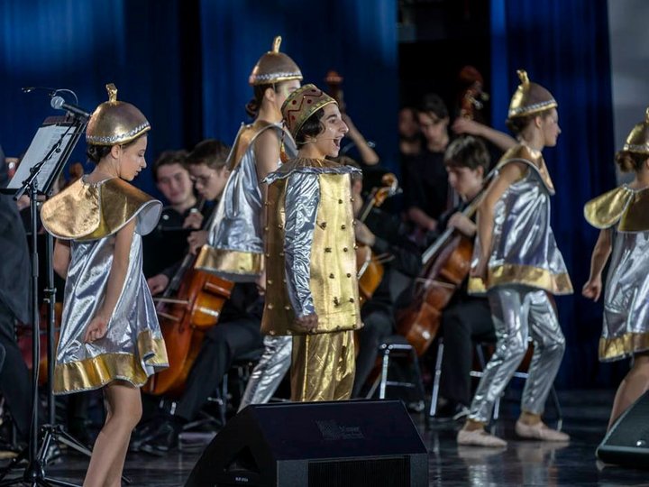 элизиум концерт 2019 москва. концерты 7 б в 2021. ленинград концерт в лужниках 2022. концерт пикник в москве. элизиум группа 2022.