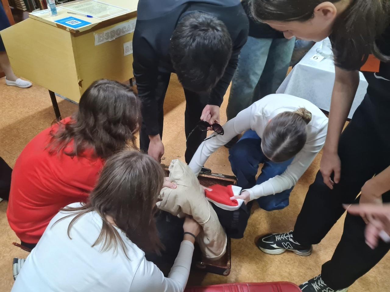 Игра «Подозрение падает на…»