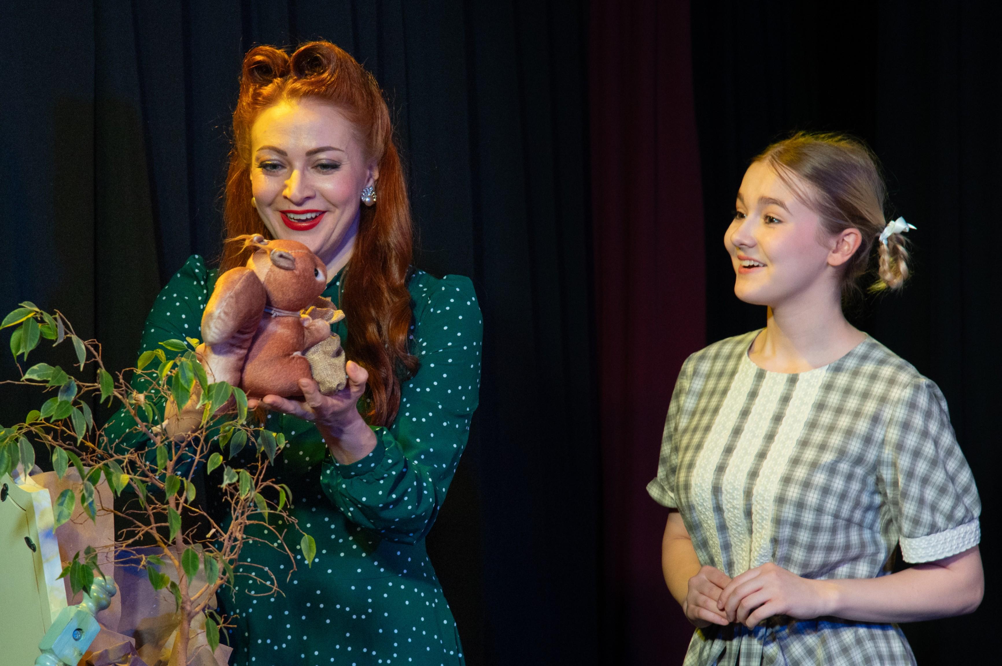 Спектакль «Вечно живые»