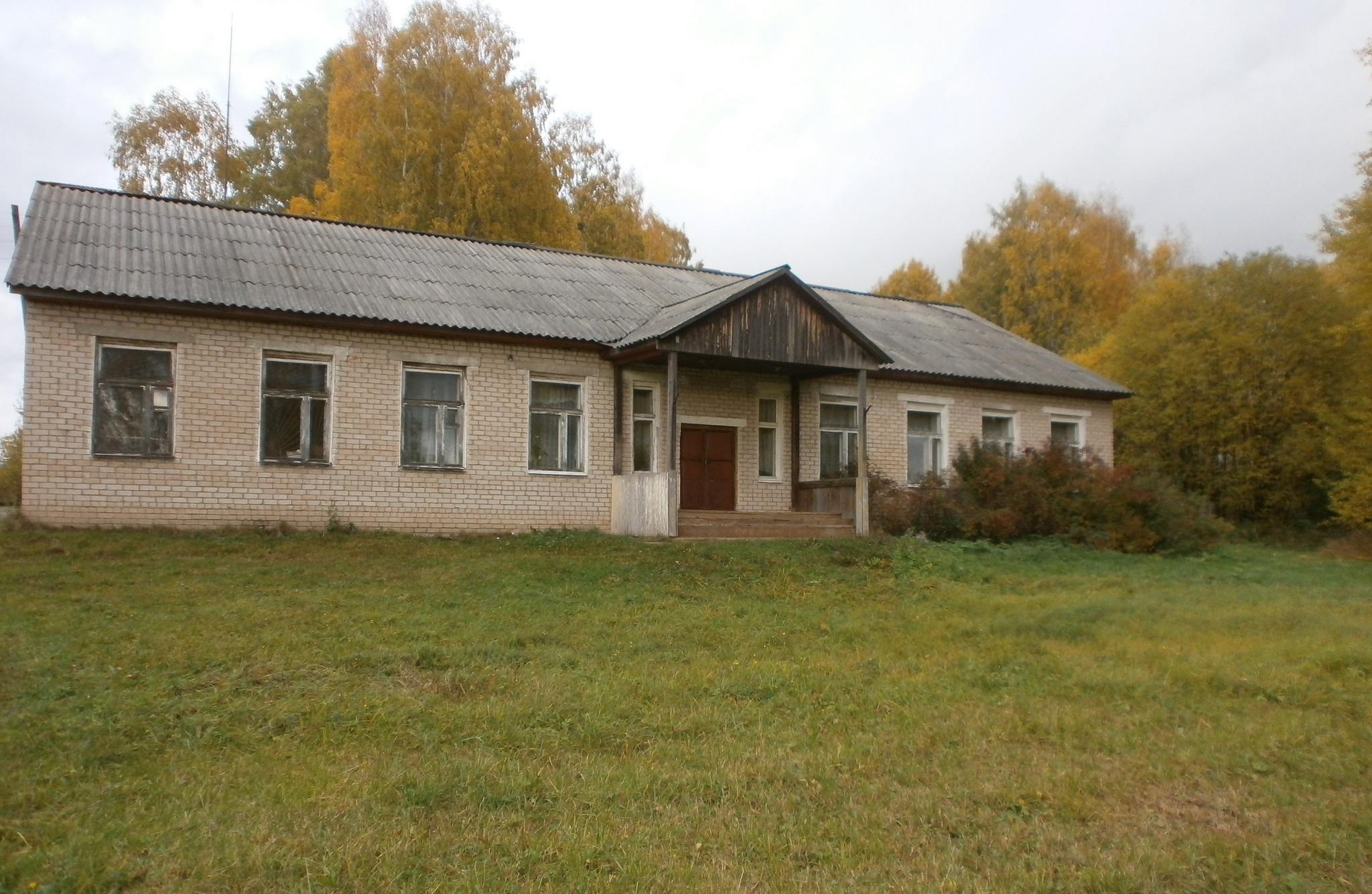 Поляковский клуб