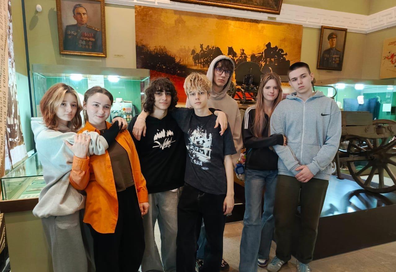 Выставка «Мир отстояли – мир сохраним!»