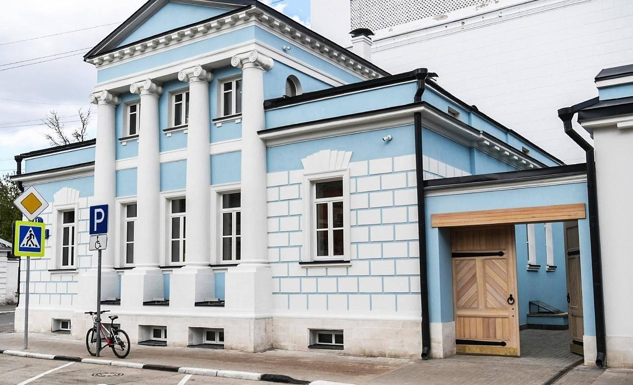 Музей живописи Валентина Сидорова «На теплой земле»