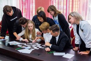 Развлекательно-интеллектуальная игра «Контакты»