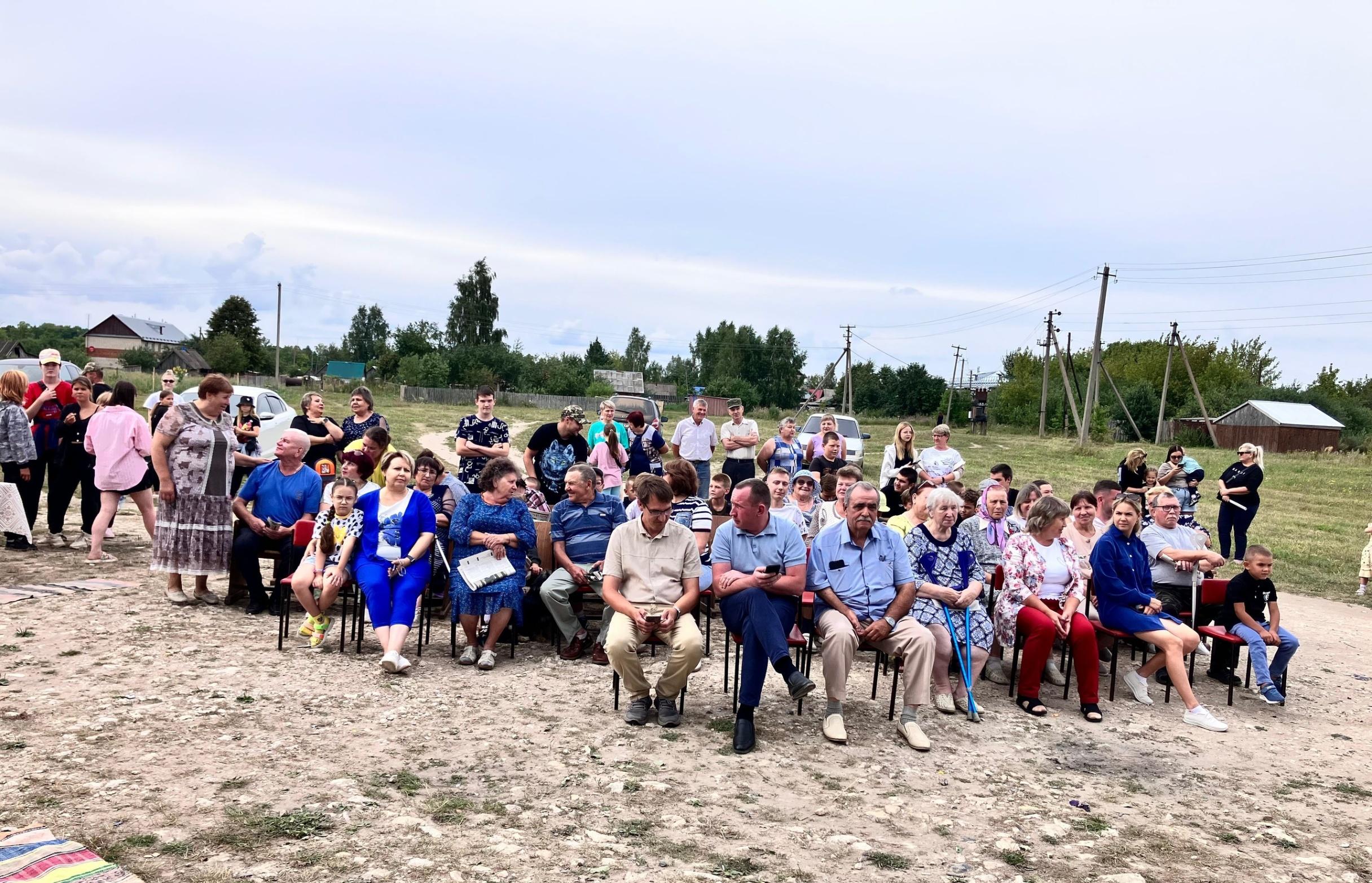 Развлекательная программа «Весеннее настроение»