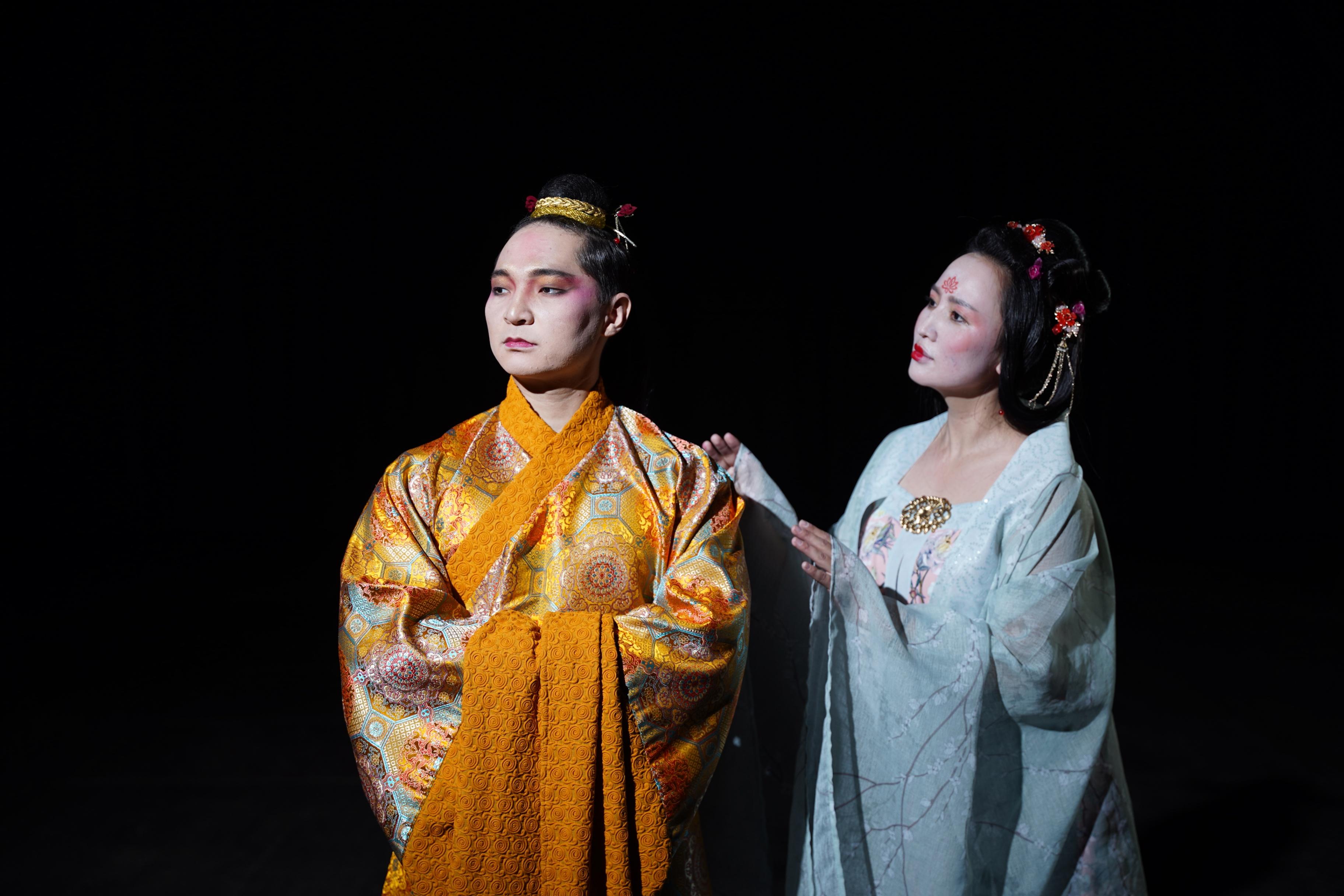 Спектакль «Айлан-Кушкаш»