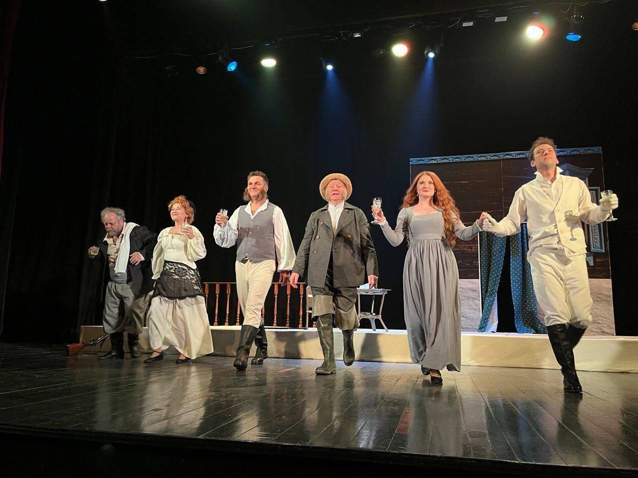 Спектакль «Медведь/Предложение»