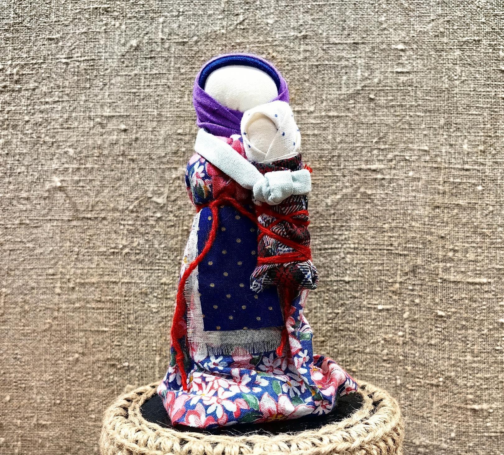 Творческая мастерская. Народная кукла.